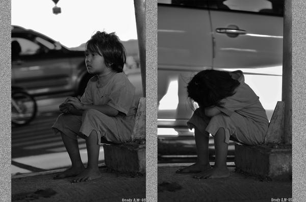 http://fc05.deviantart.net/fs37/i/2008/267/a/e/potret_seorang_anak_jalanan_by_renansa.jpg