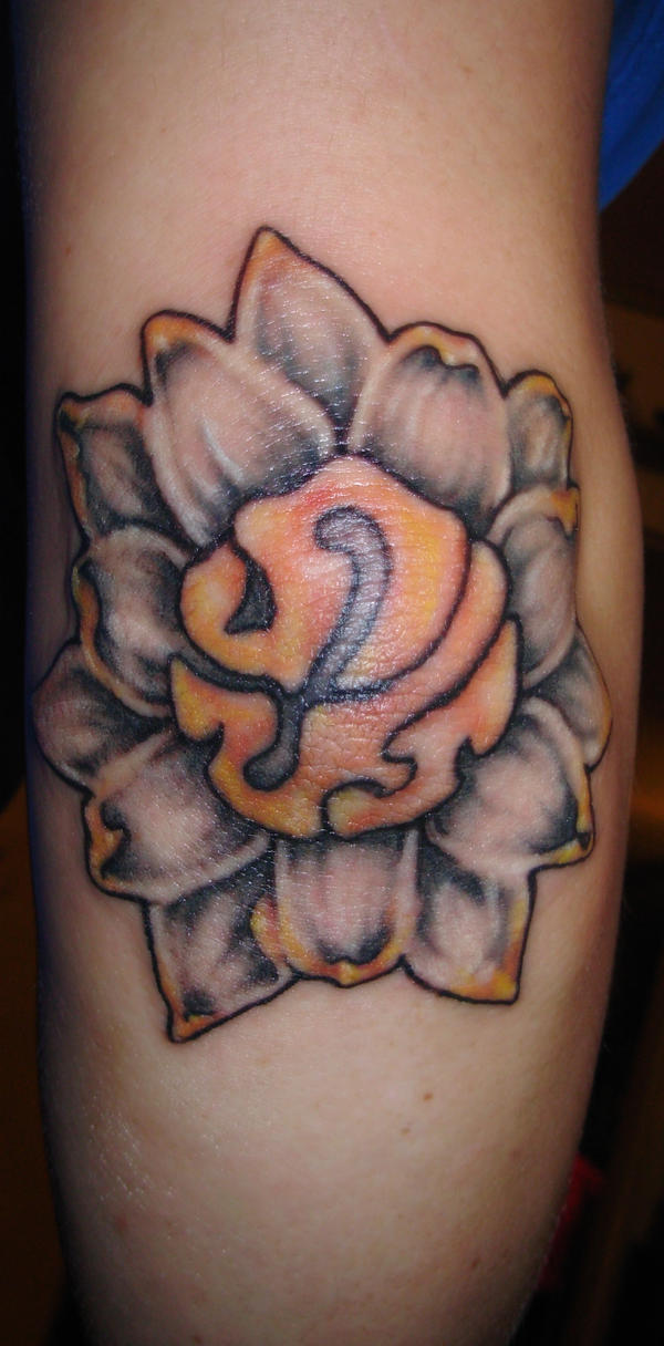 Asian Pattern Lotus Flower . | Flower Tattoo