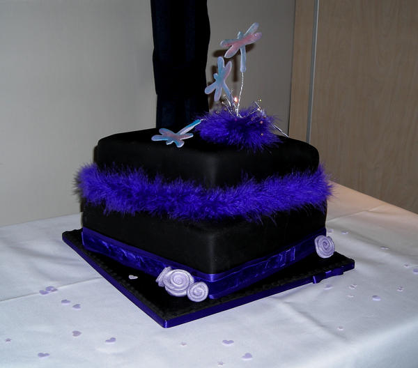Black and Purple Wedding Cake by Franbann on deviantART