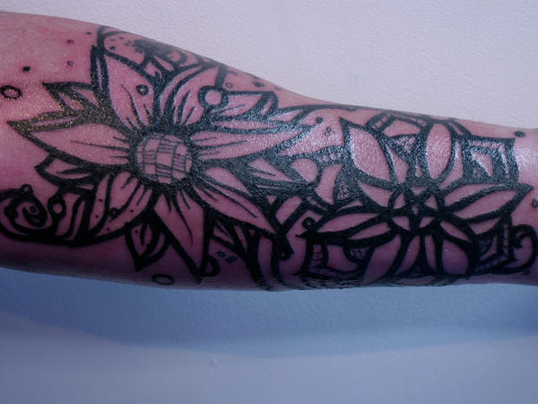 Abstract flower tattoo | Flower Tattoo