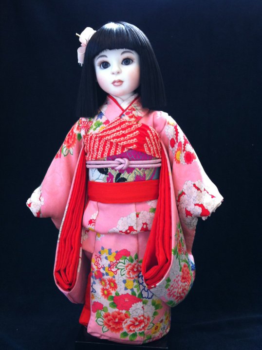 japanese_kimono_doll_by_luca_bambola_xoxo-d5170zy.jpg