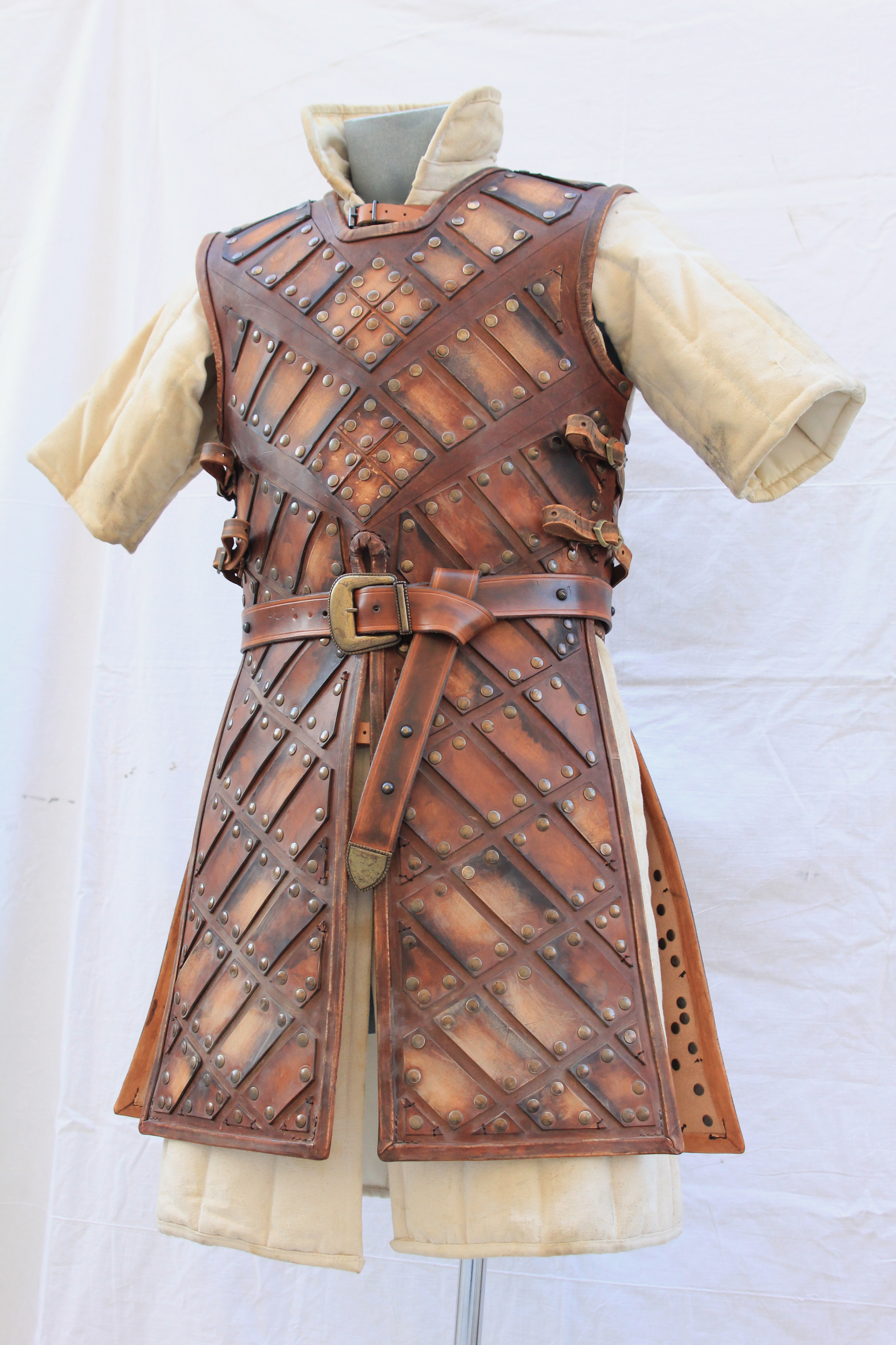 Details about   Medieval Roman Leather Jacket Body Armor Reenactment Cuirass Costume 