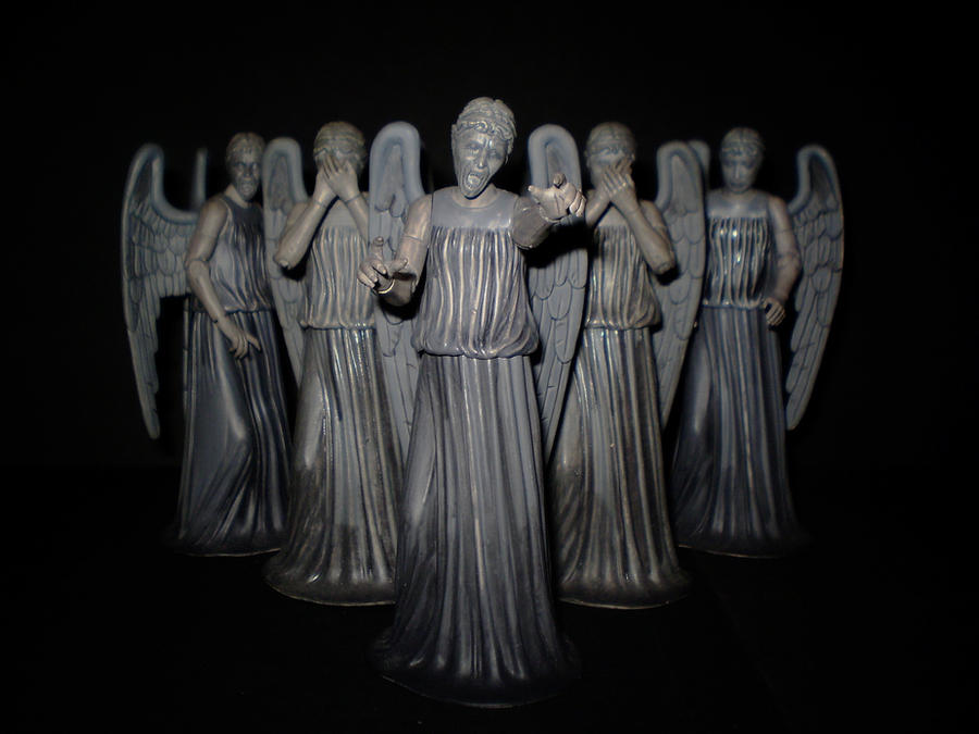 Weeping Angels by CyberDrone on DeviantArt