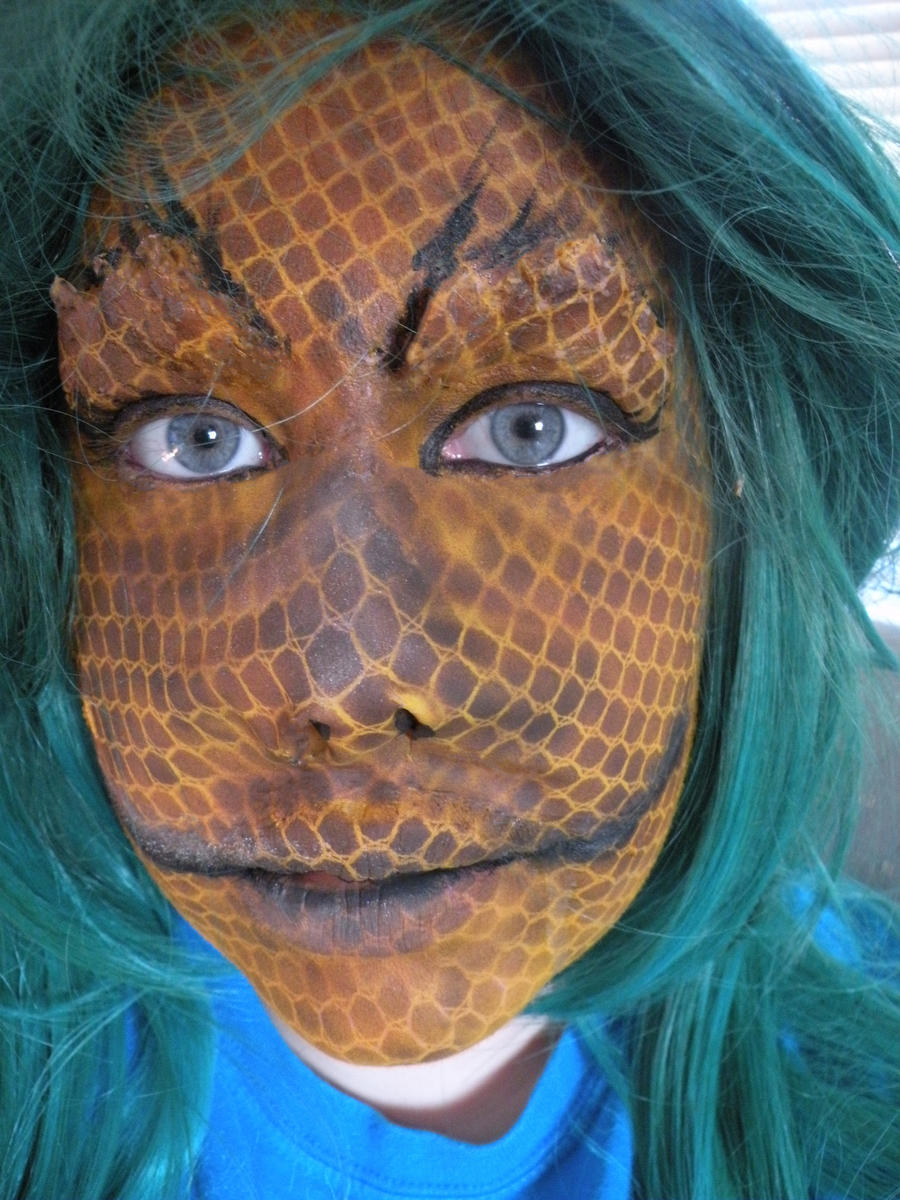 Lizard Makeup