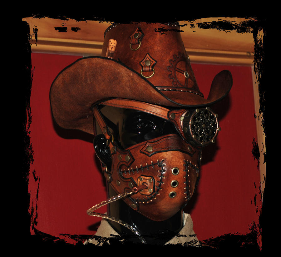 http://fc05.deviantart.net/fs70/i/2012/308/0/0/steampunk_cowboy_headgear_by_lagueuse-d5jy38f.jpg