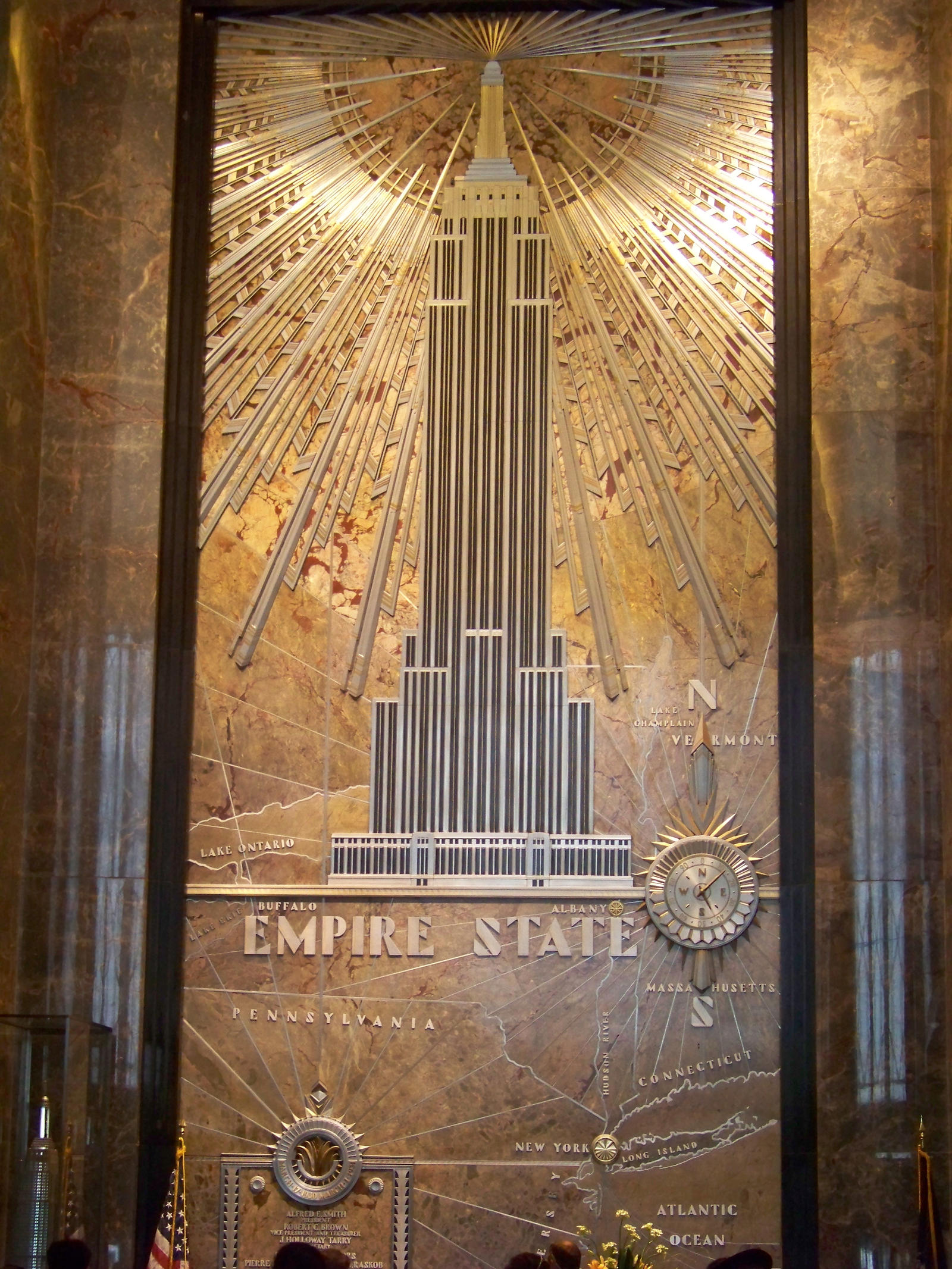 empire_state_building_lobby_by_don82159-