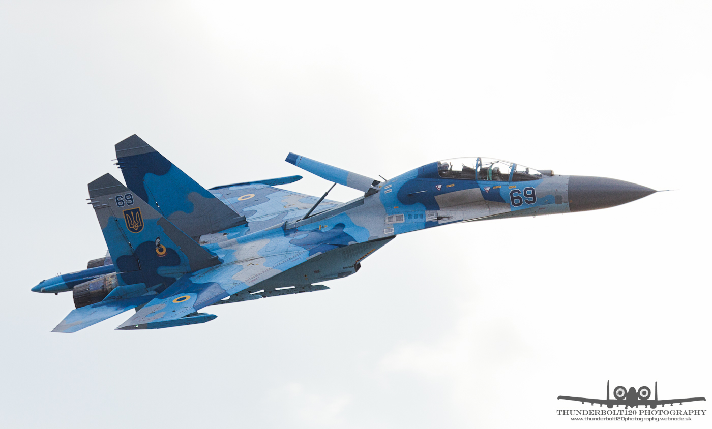 Sukhoi Su-27UB 69