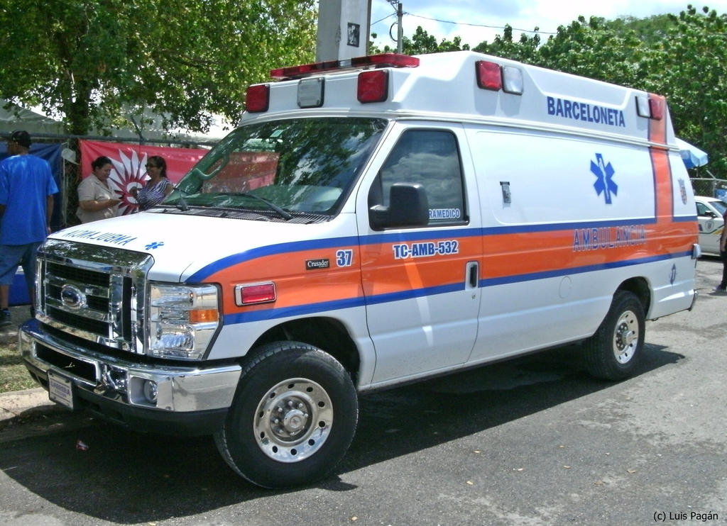 Ambulance ford e350 #2